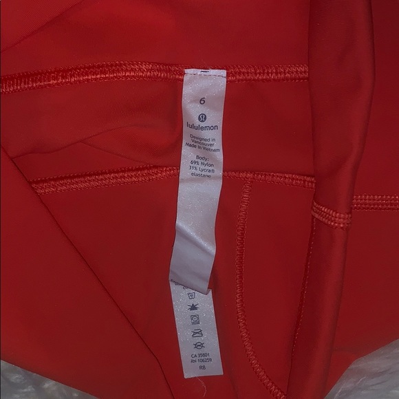Lululemon wunder under hi-rise 1/2 right 17” - Picture 8 of 9